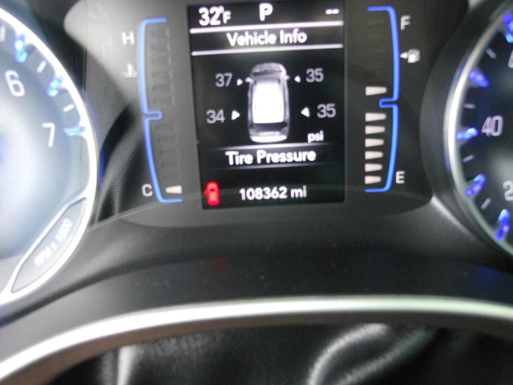 2018 Chrysler Pacifica Image 22