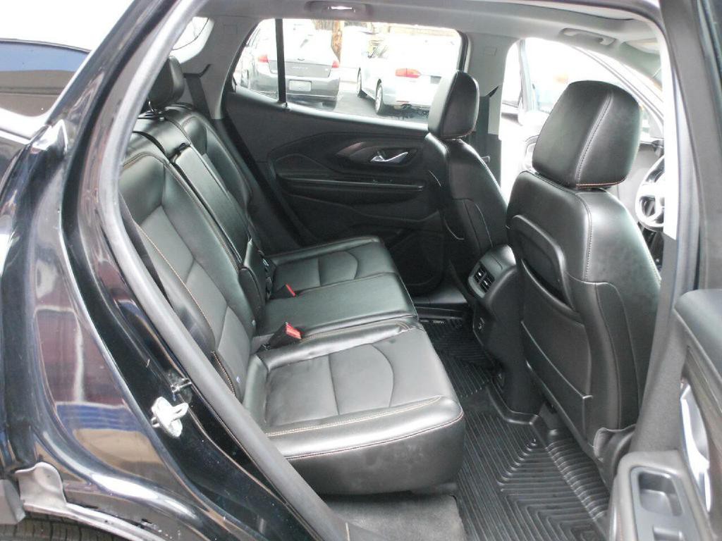 2020 GMC Terrain Image 13