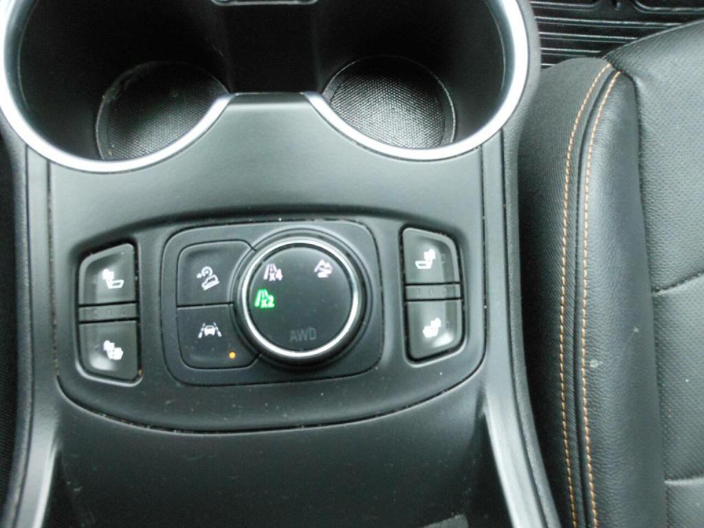 2020 GMC Terrain Image 19