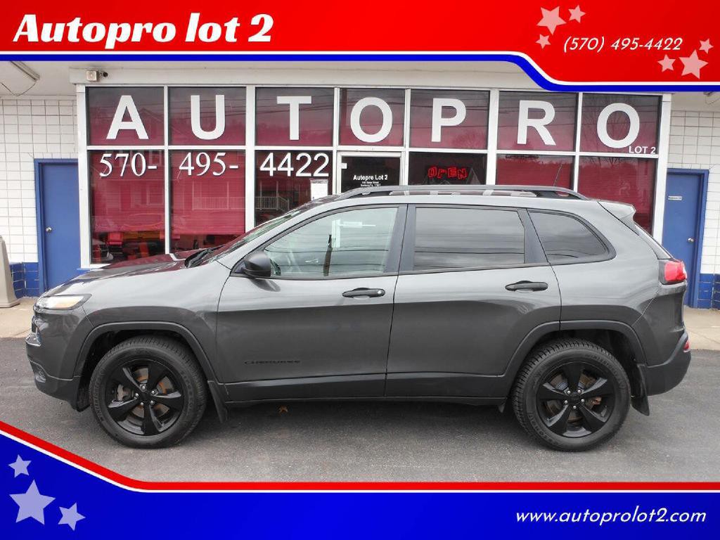 2017 Jeep Cherokee Image 1