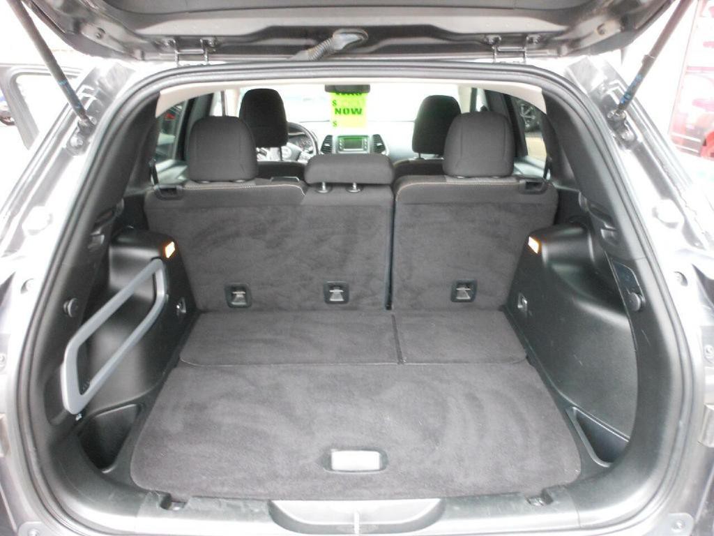 2017 Jeep Cherokee Image 14