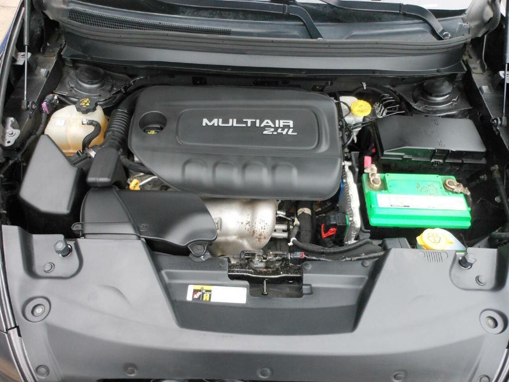 2017 Jeep Cherokee Image 21