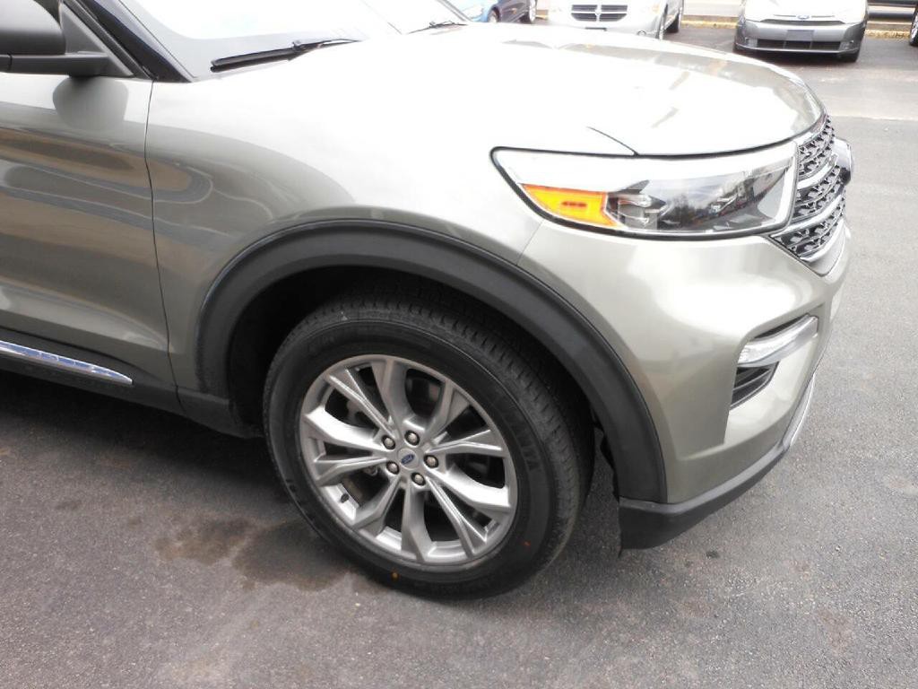 2020 Ford Explorer Image 3