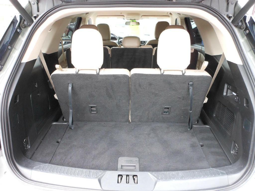 2020 Ford Explorer Image 15