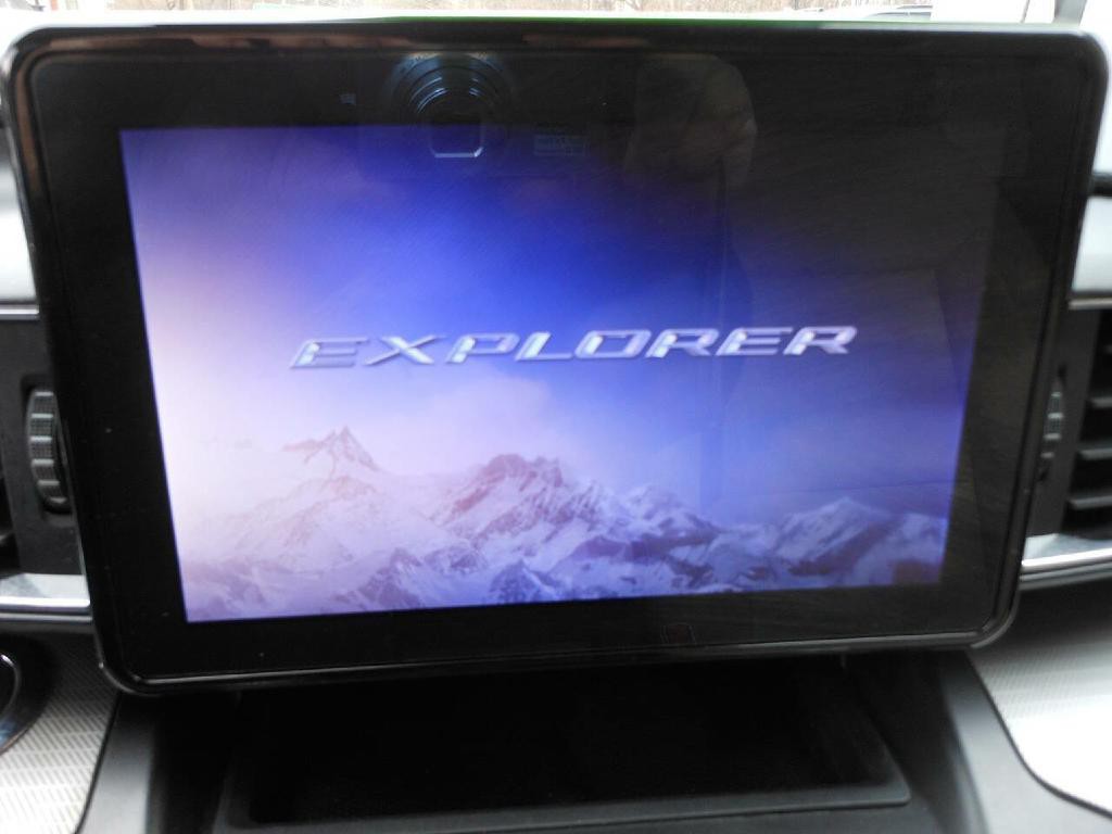 2020 Ford Explorer Image 17