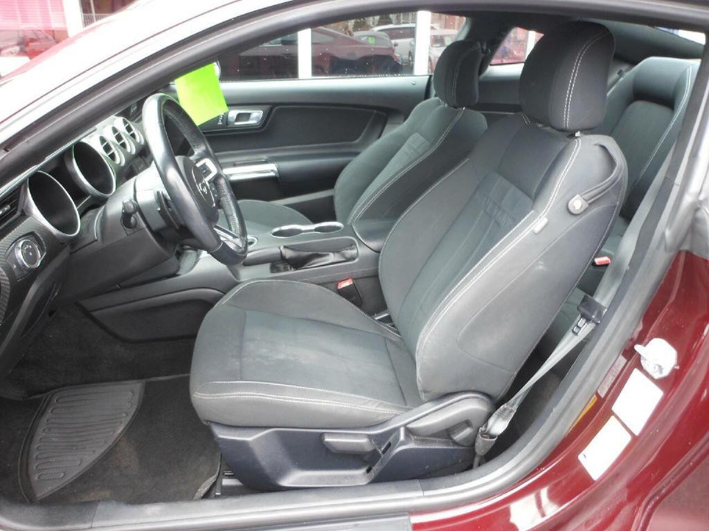 2018 Ford Mustang Image 11