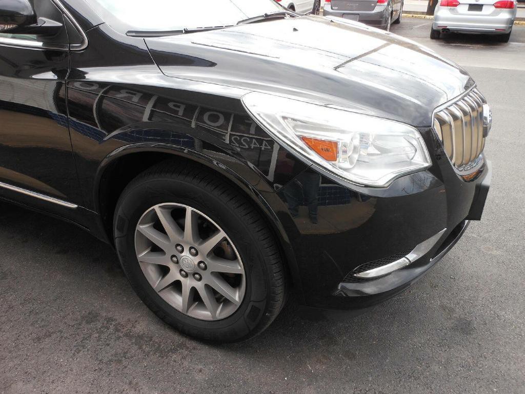 2017 Buick Enclave Image 3