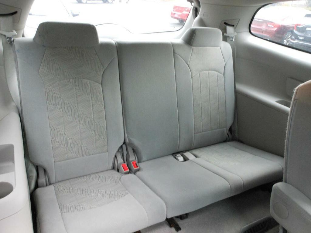 2017 Buick Enclave Image 14