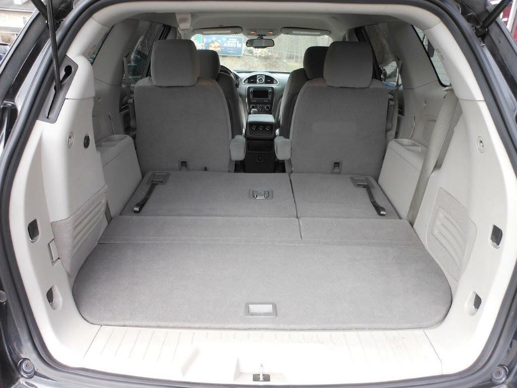 2017 Buick Enclave Image 16