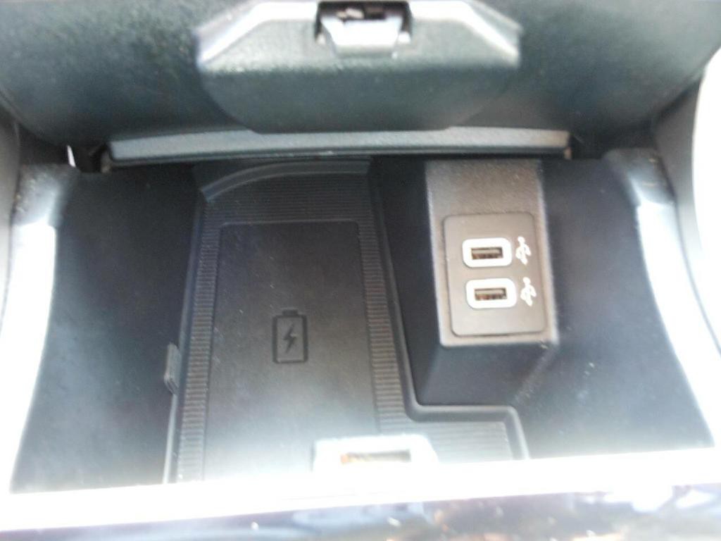 2019 Ford Edge Image 22