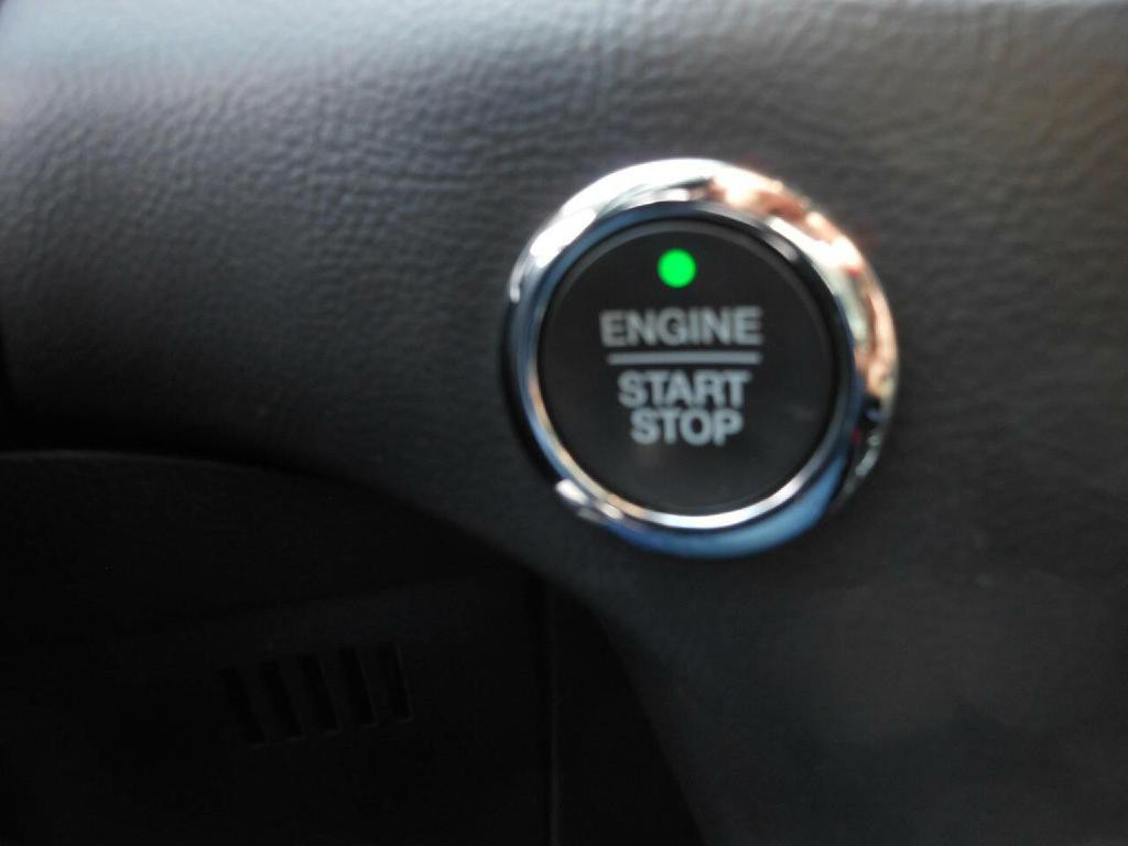 2019 Ford Edge Image 24