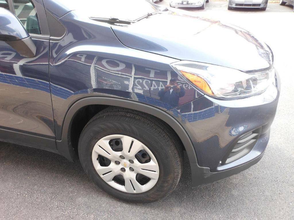 2018 Chevrolet Trax Image 3