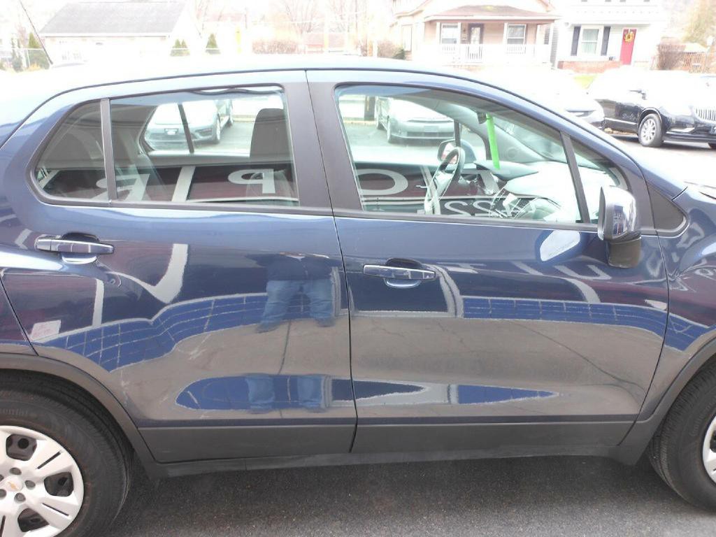 2018 Chevrolet Trax Image 4