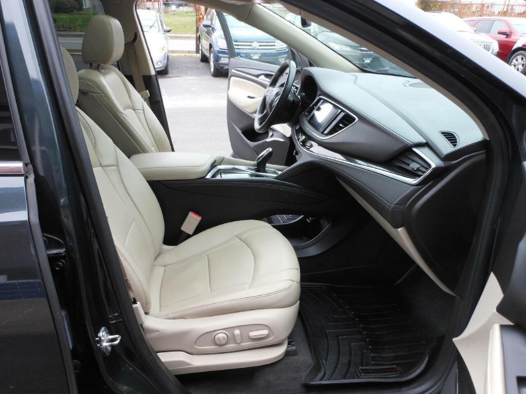 2019 Buick Enclave Image 14