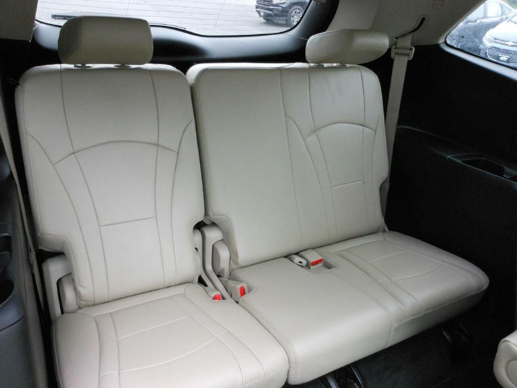 2019 Buick Enclave Image 16