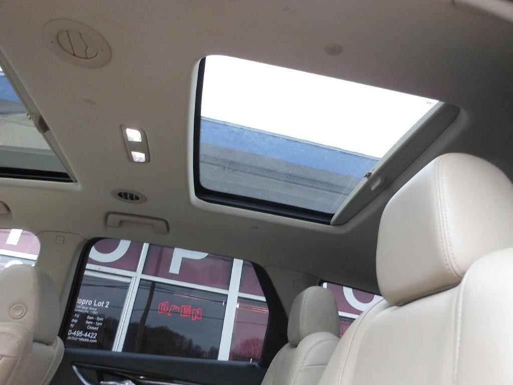 2019 Buick Enclave Image 18