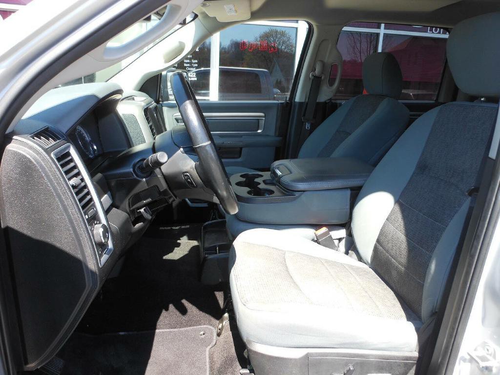 2017 RAM 1500 Image 13