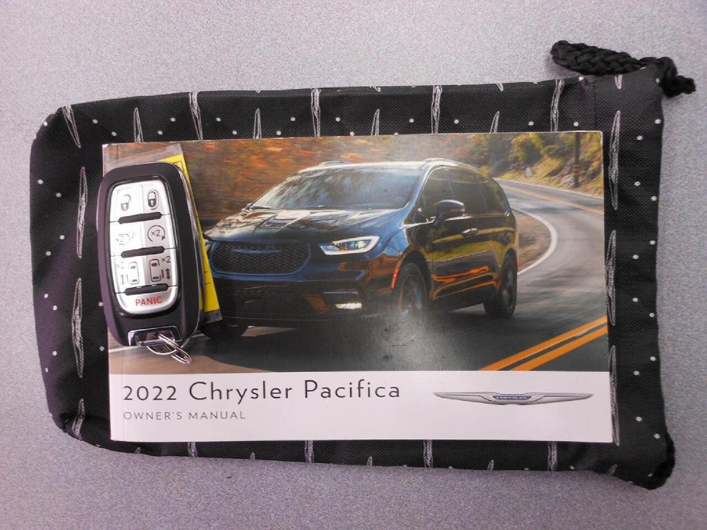 2022 Chrysler Pacifica Image 27