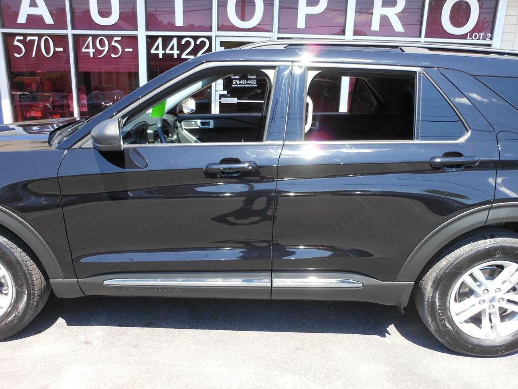 2021 Ford Explorer Image 9