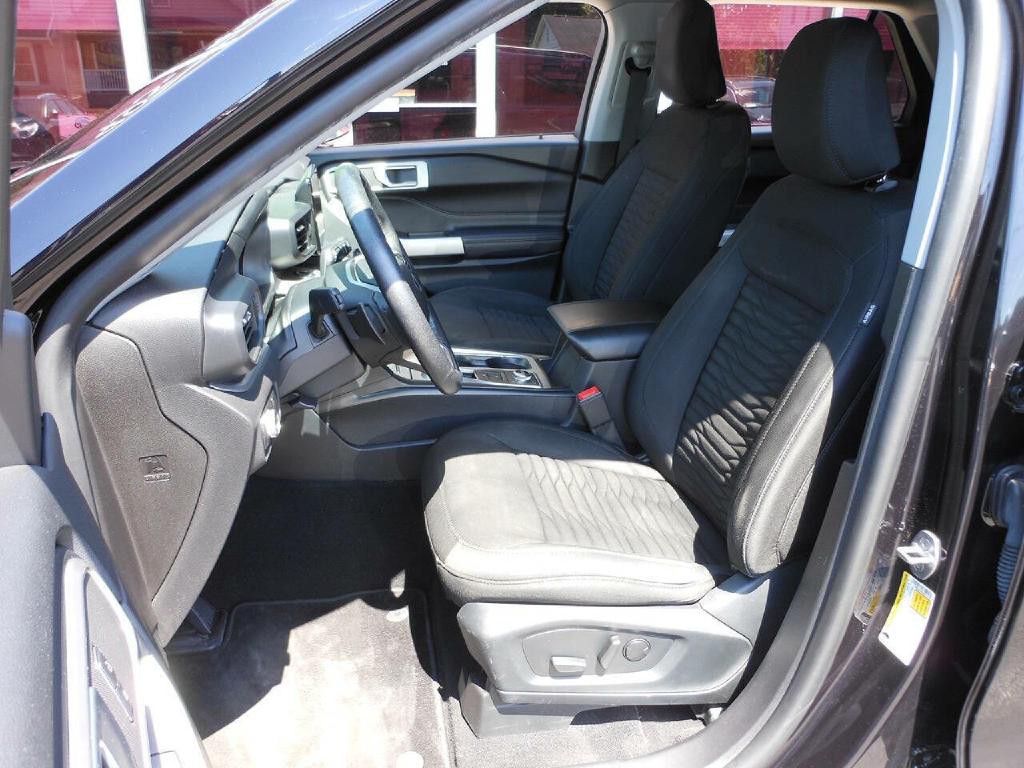 2021 Ford Explorer Image 12