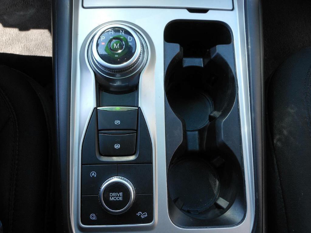 2021 Ford Explorer Image 21