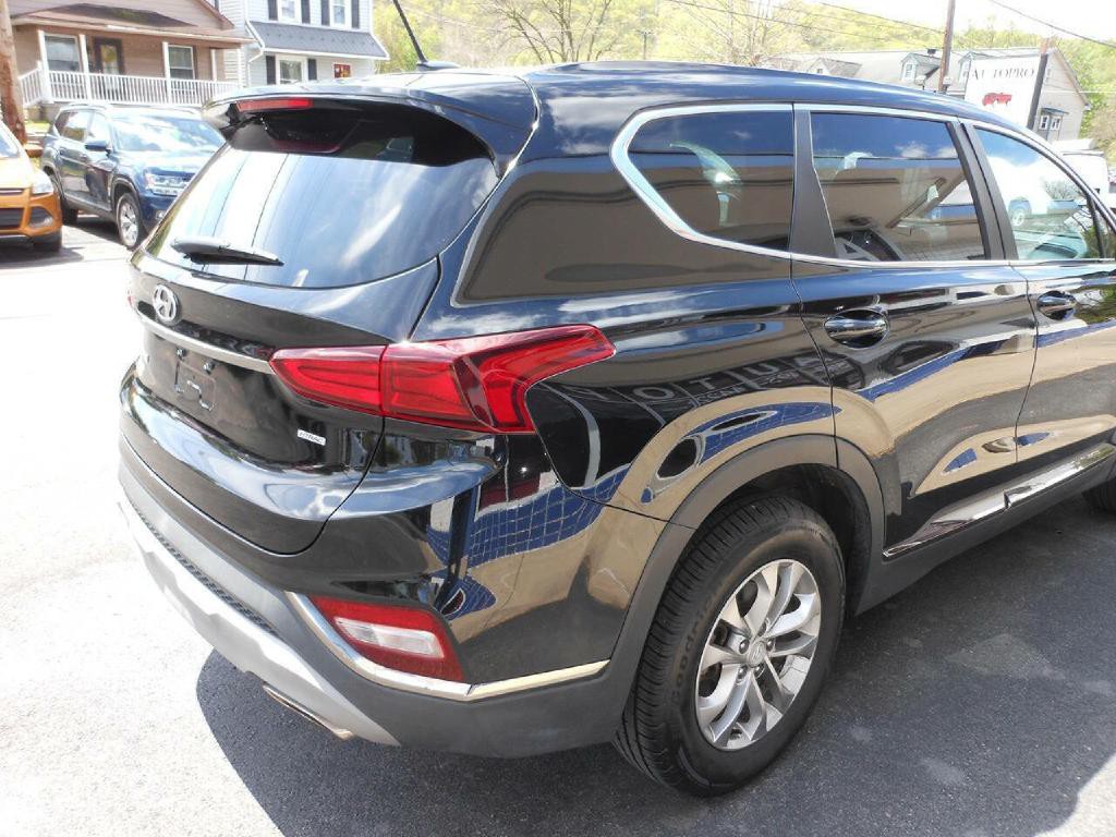 2019 Hyundai Santa Fe Image 5