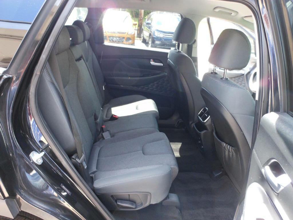 2019 Hyundai Santa Fe Image 13