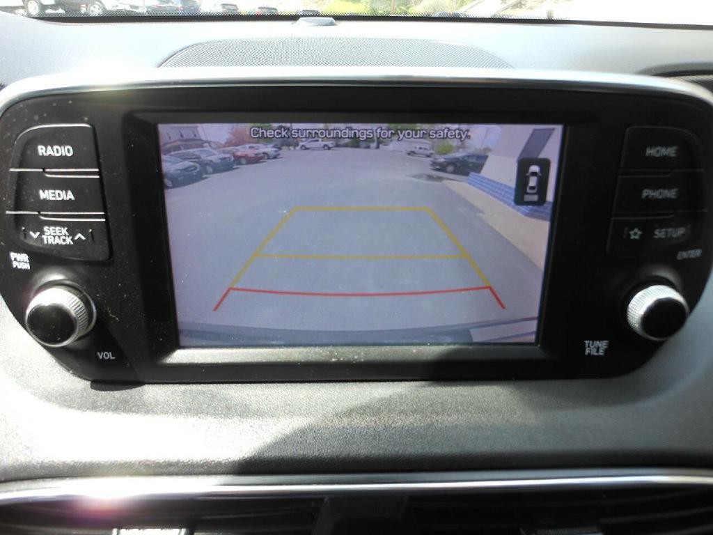2019 Hyundai Santa Fe Image 17