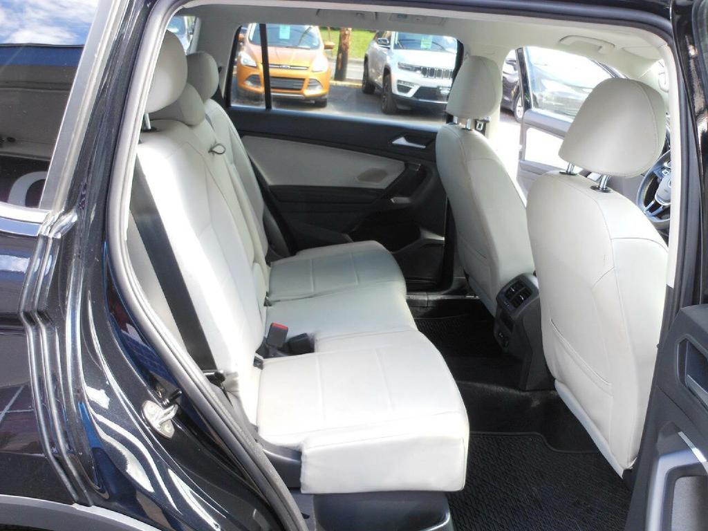 2021 Volkswagen Tiguan Image 14