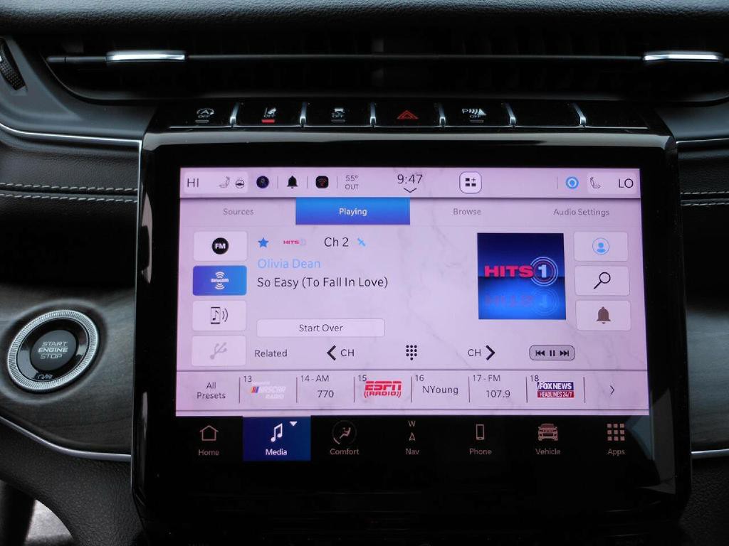 2022 Jeep Grand Cherokee Image 17