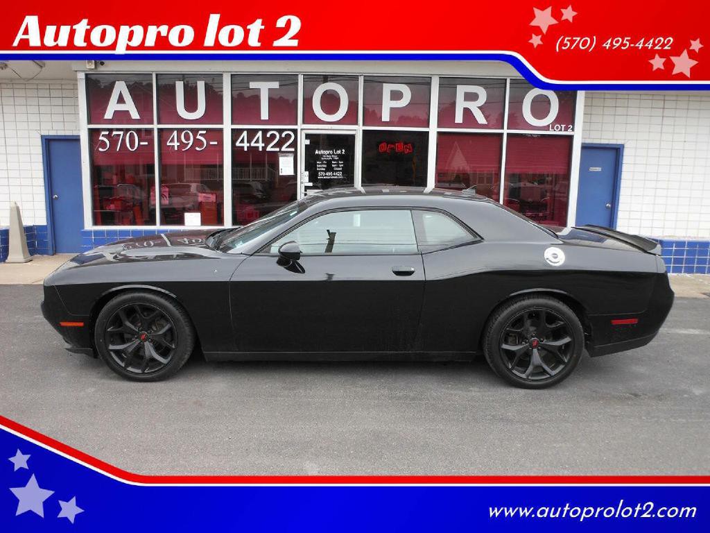 2018 Dodge Challenger Image 1