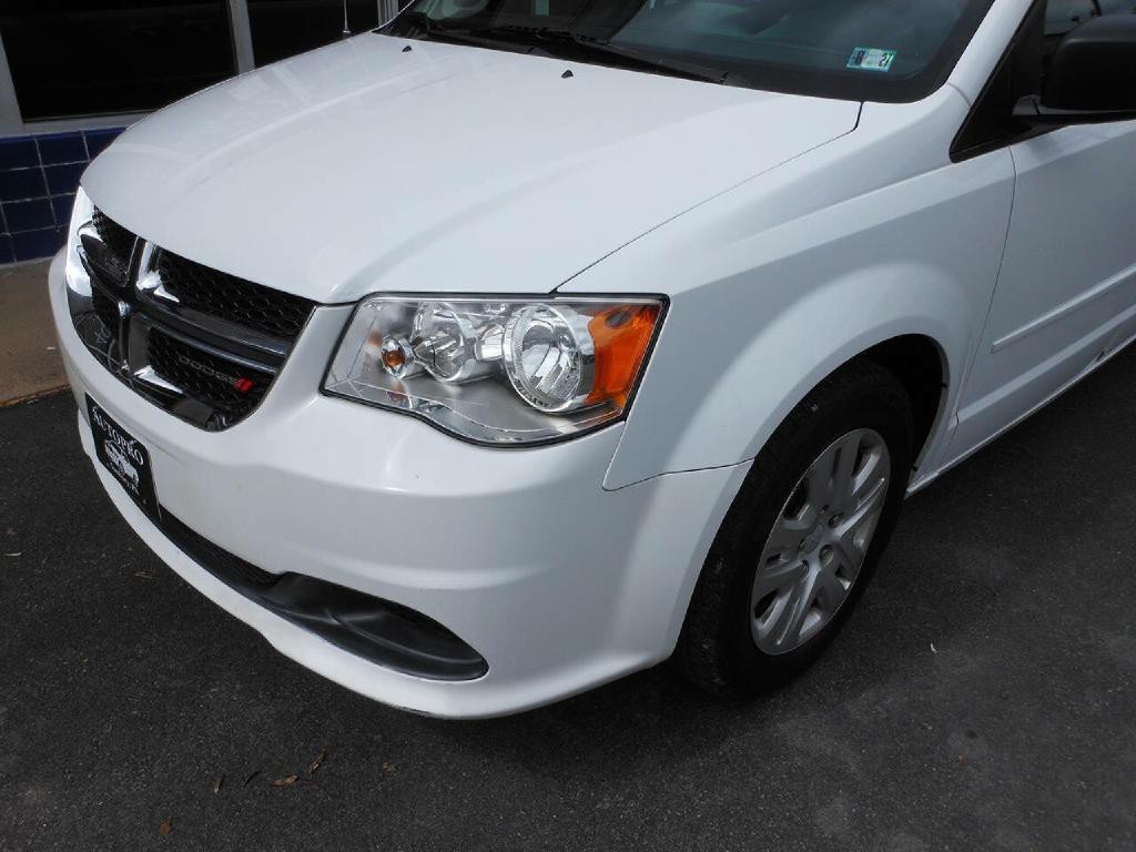 2016 Dodge Grand Caravan Image 9
