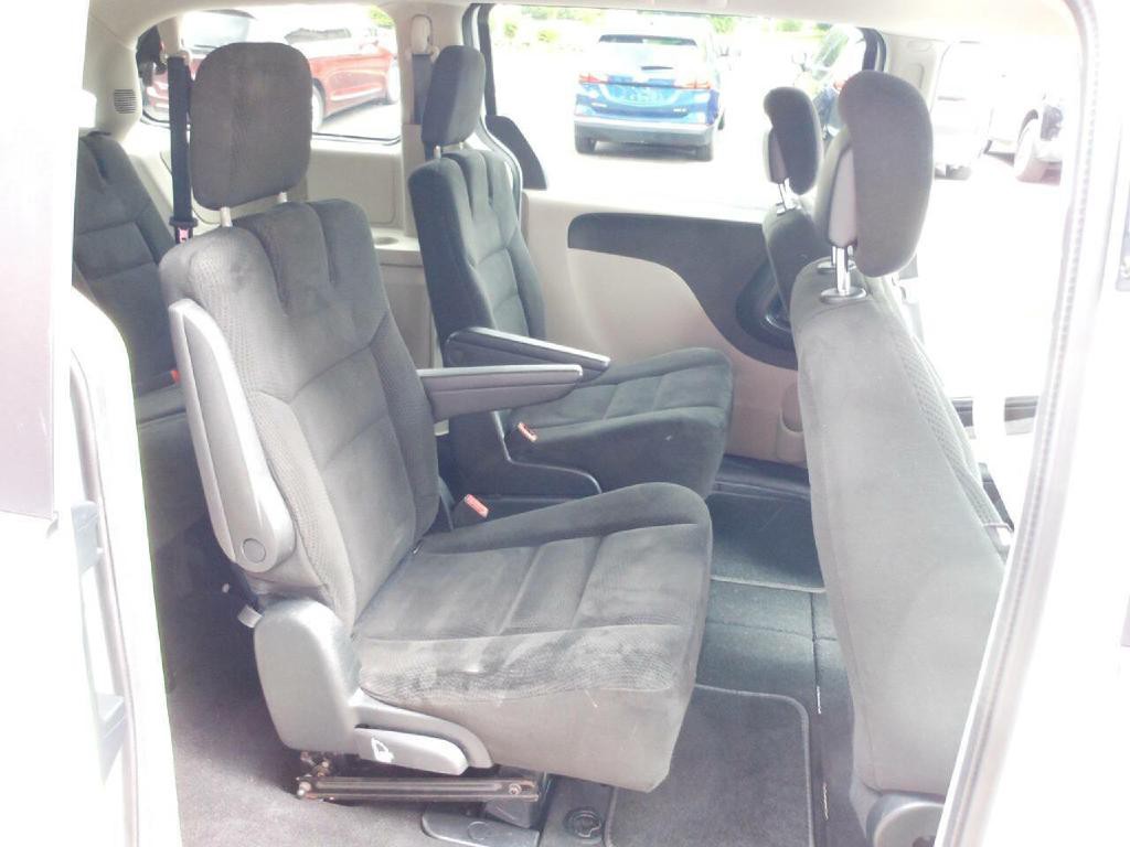 2016 Dodge Grand Caravan Image 13