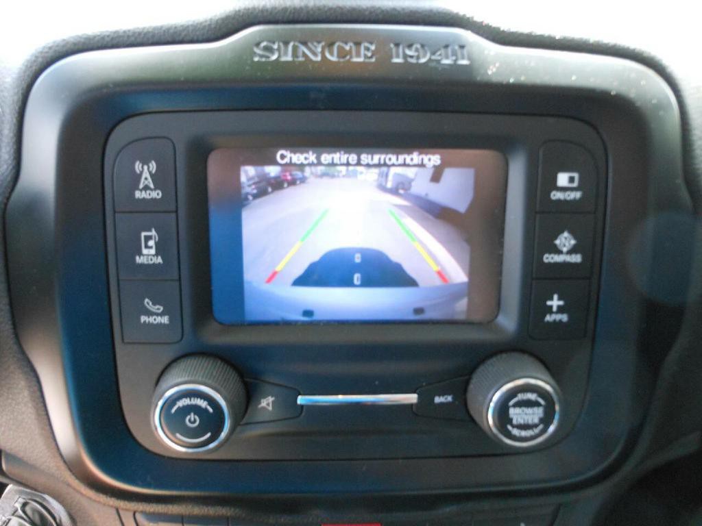 2017 Jeep Renegade Image 17