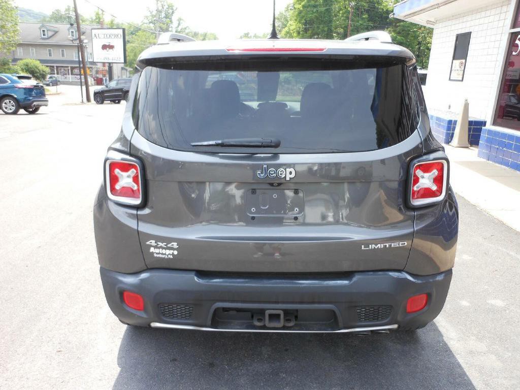 2017 Jeep Renegade Image 6