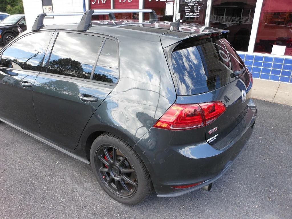 2017 Volkswagen GTI Image 7