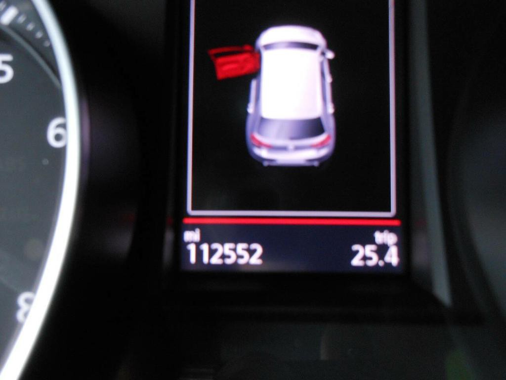 2017 Volkswagen GTI Image 22