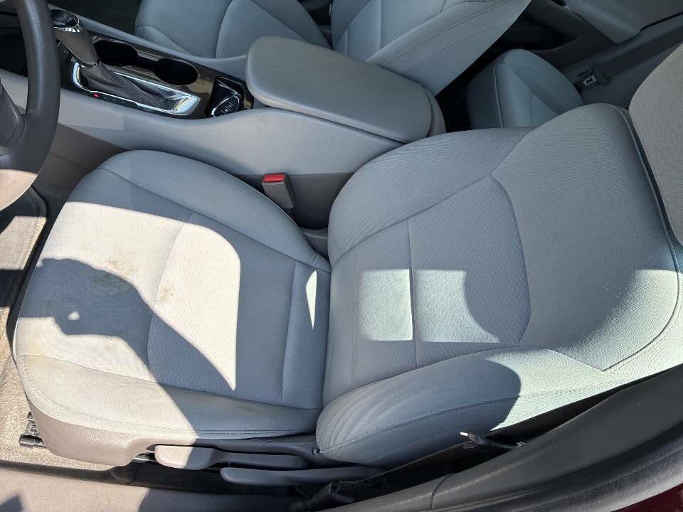 2016 Chevrolet Malibu Image 7