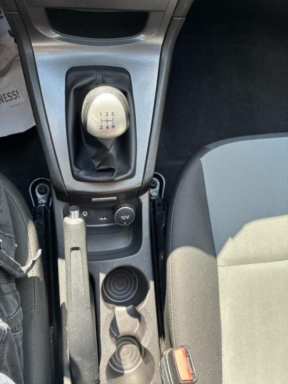 2016 Ford Fiesta Image 10