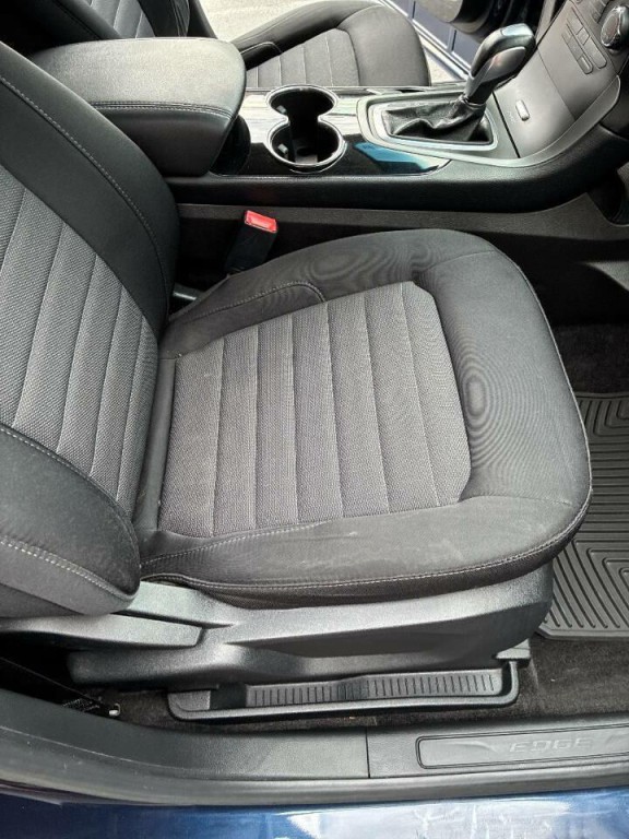 2017 Ford Edge Image 12
