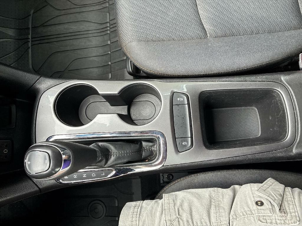 2019 Chevrolet Cruze Image 12