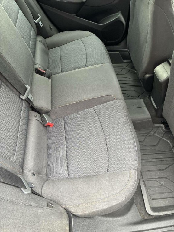 2019 Chevrolet Cruze Image 14