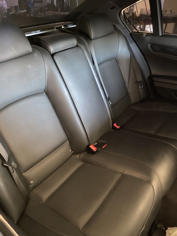 2012 BMW 7 Series Image 11