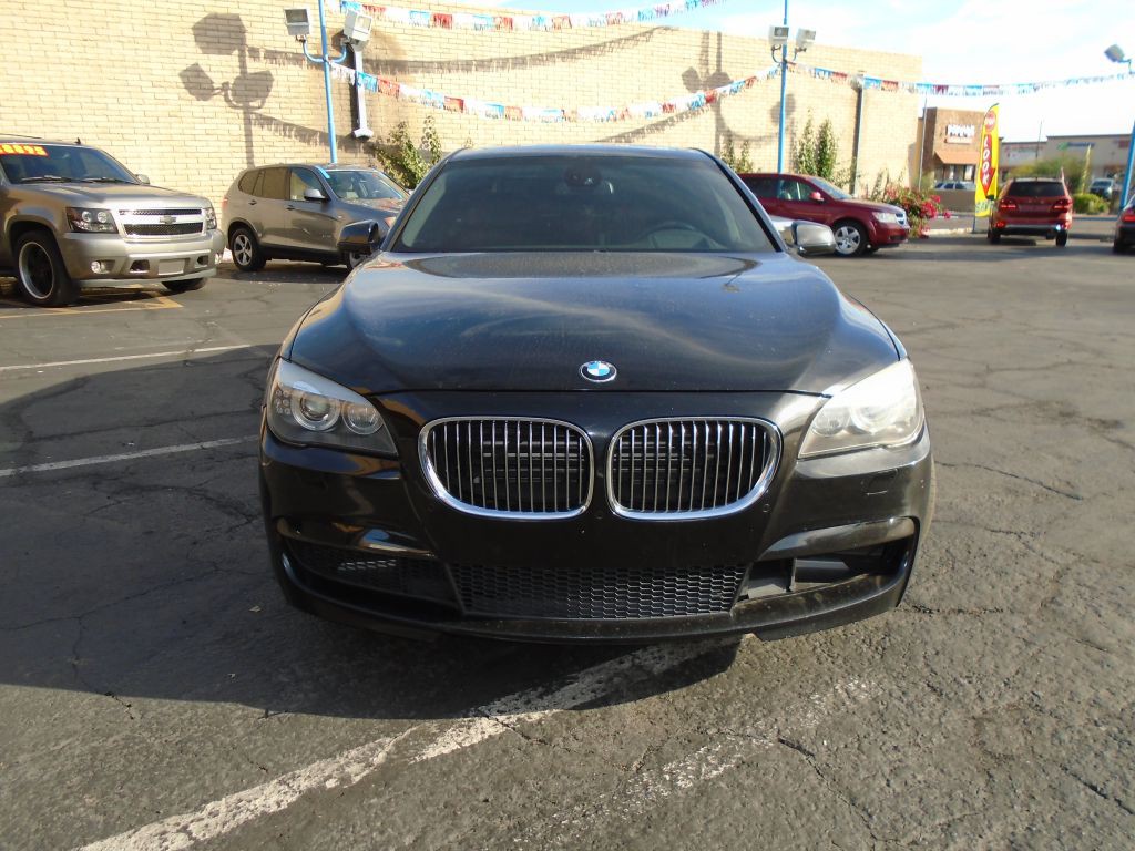 2012 BMW 7 Series Image 18