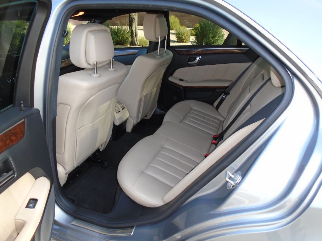 2012 Mercedes-Benz E-Class Image 8