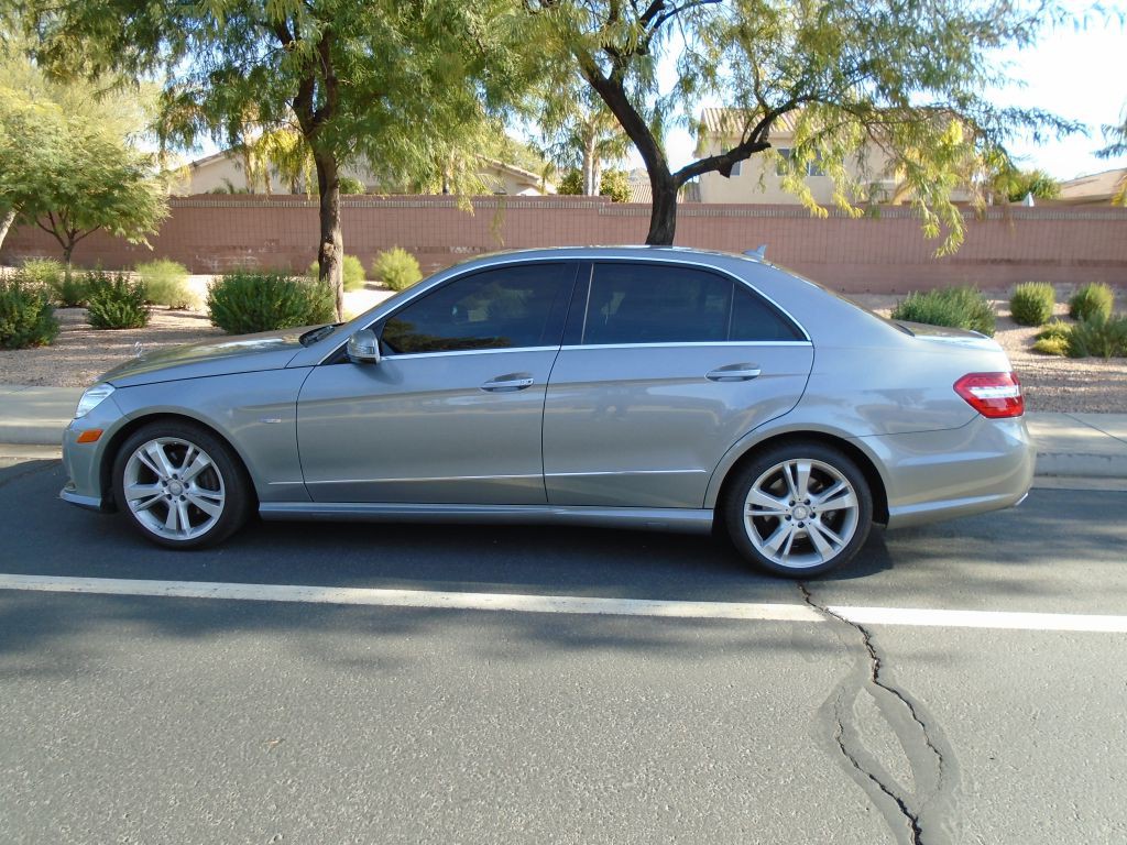 2012 Mercedes-Benz E-Class Image 22