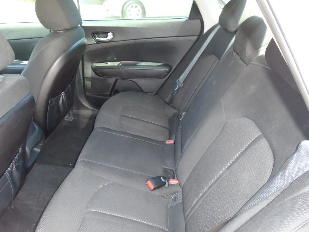 2016 Kia Optima Image 5