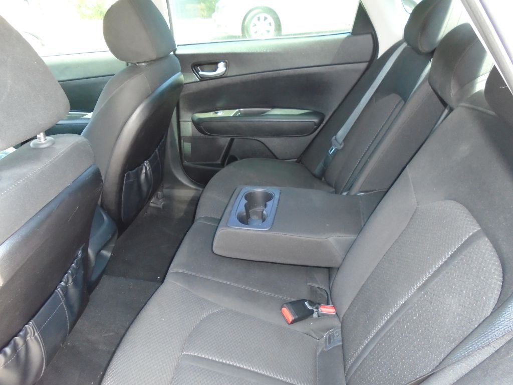 2016 Kia Optima Image 6