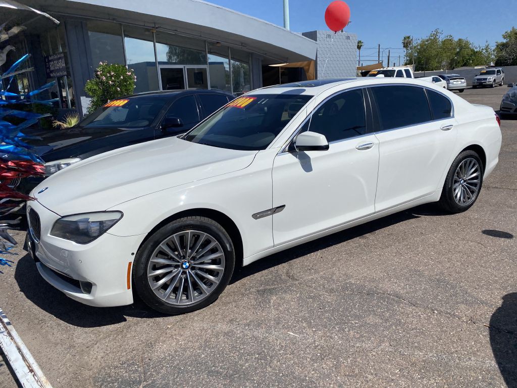 2011 BMW 7 Series Image 20