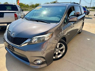 Image for 2011 Toyota Sienna Sport ID: 5933988